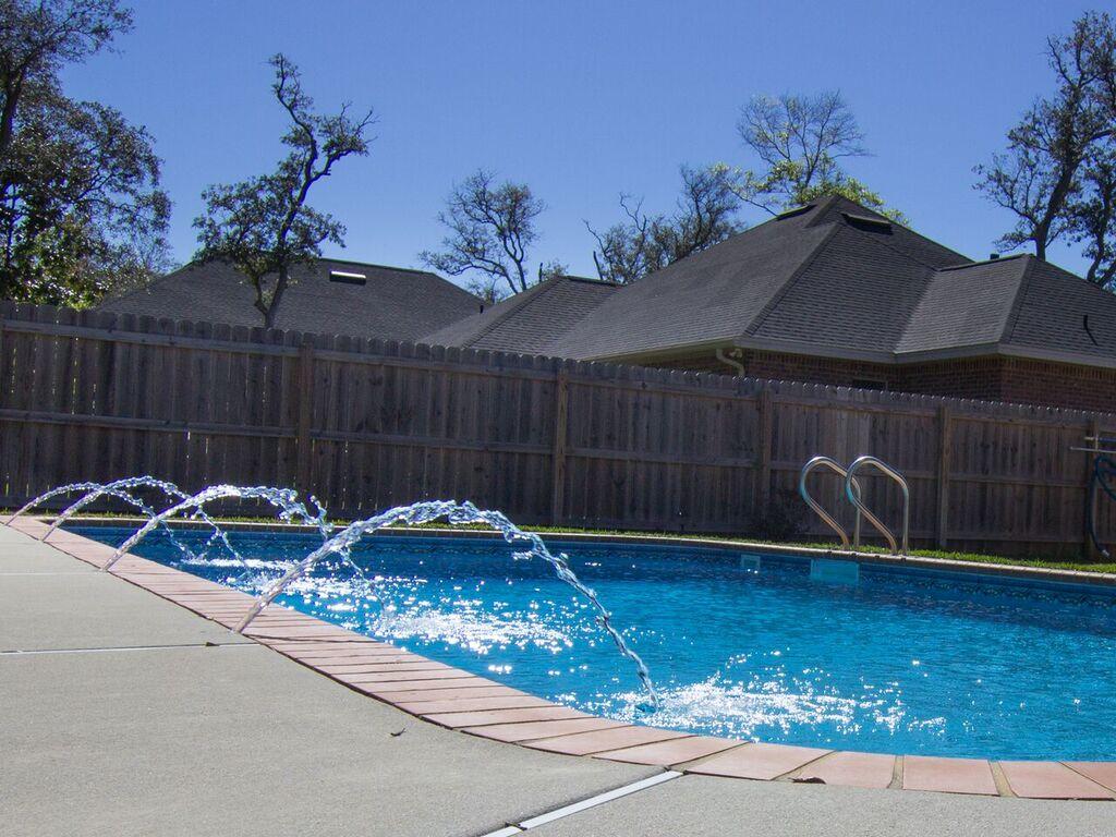 MAGNOLIA WOODS - Residential