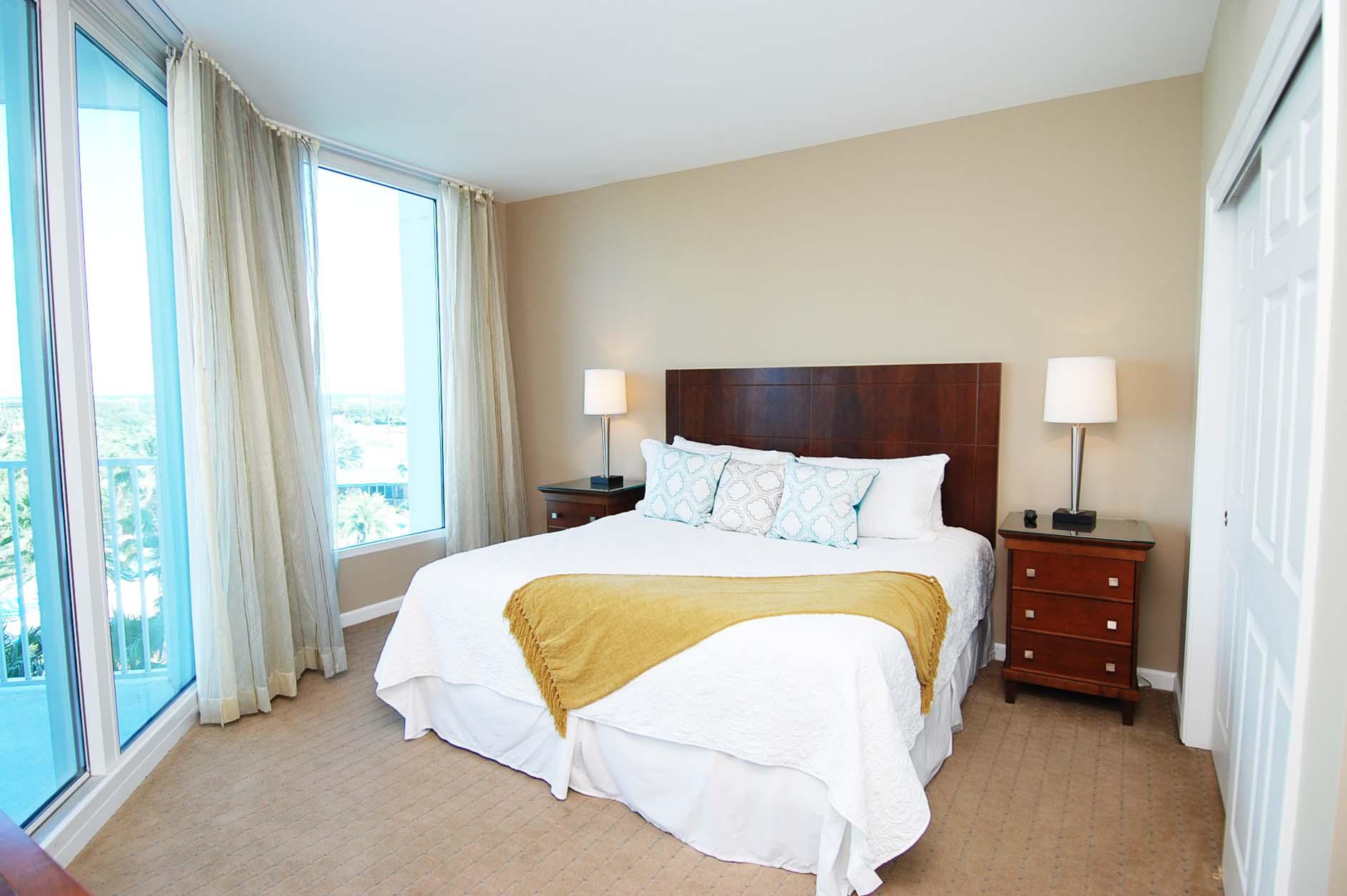 THE PALMS OF DESTIN - Residential