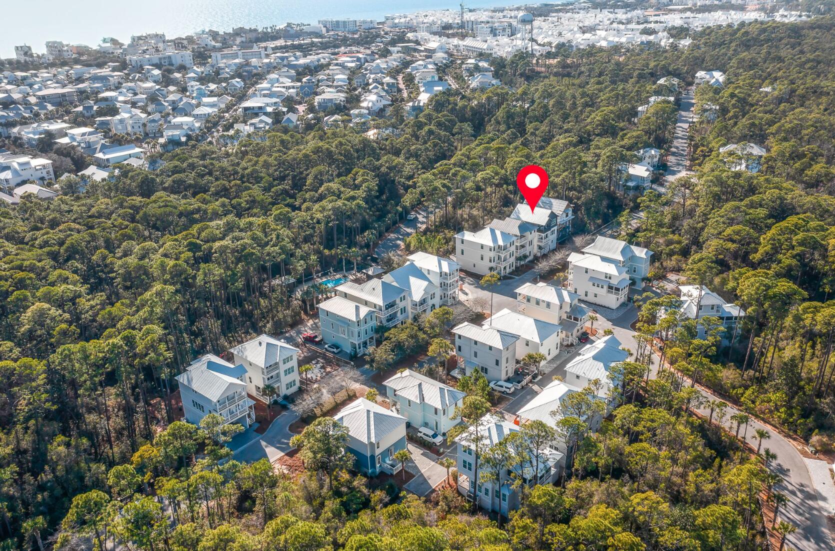 TREETOP - Residential