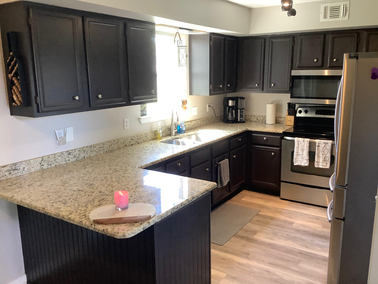 EMERALD ESTATES - Residential Lease