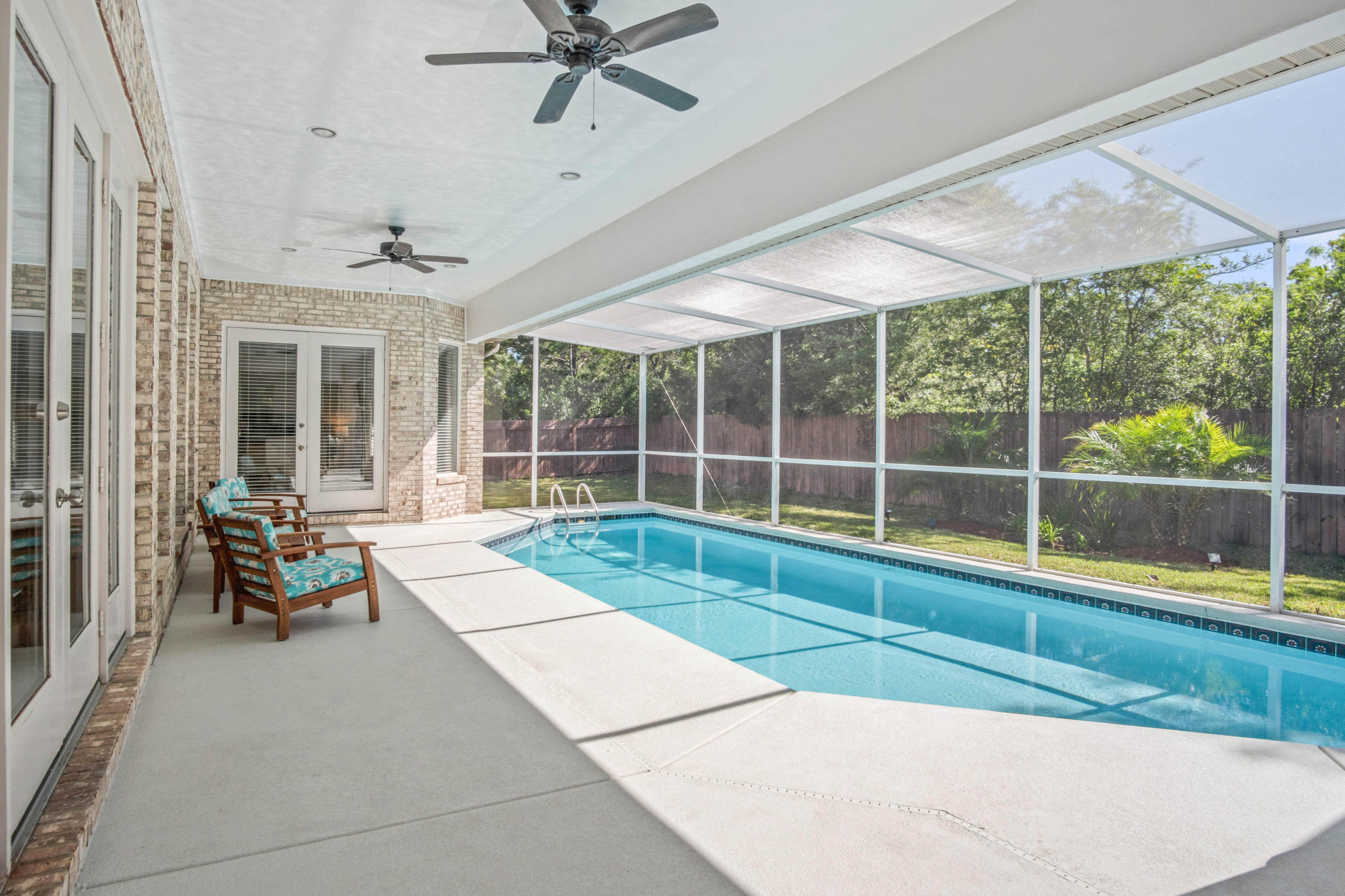 POMPHREY MANOR - Residential