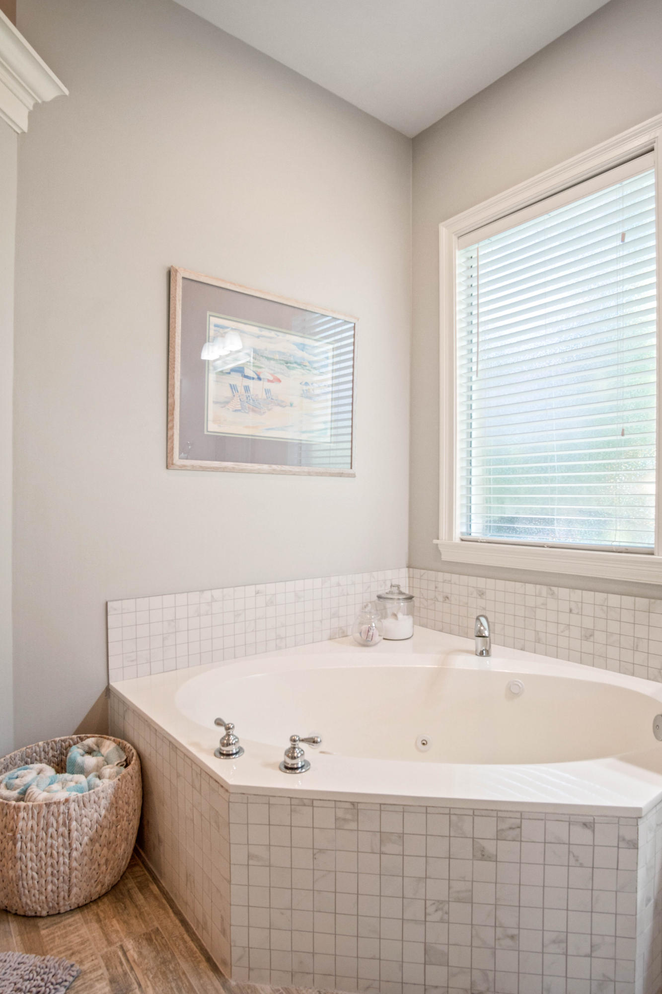 POMPHREY MANOR - Residential