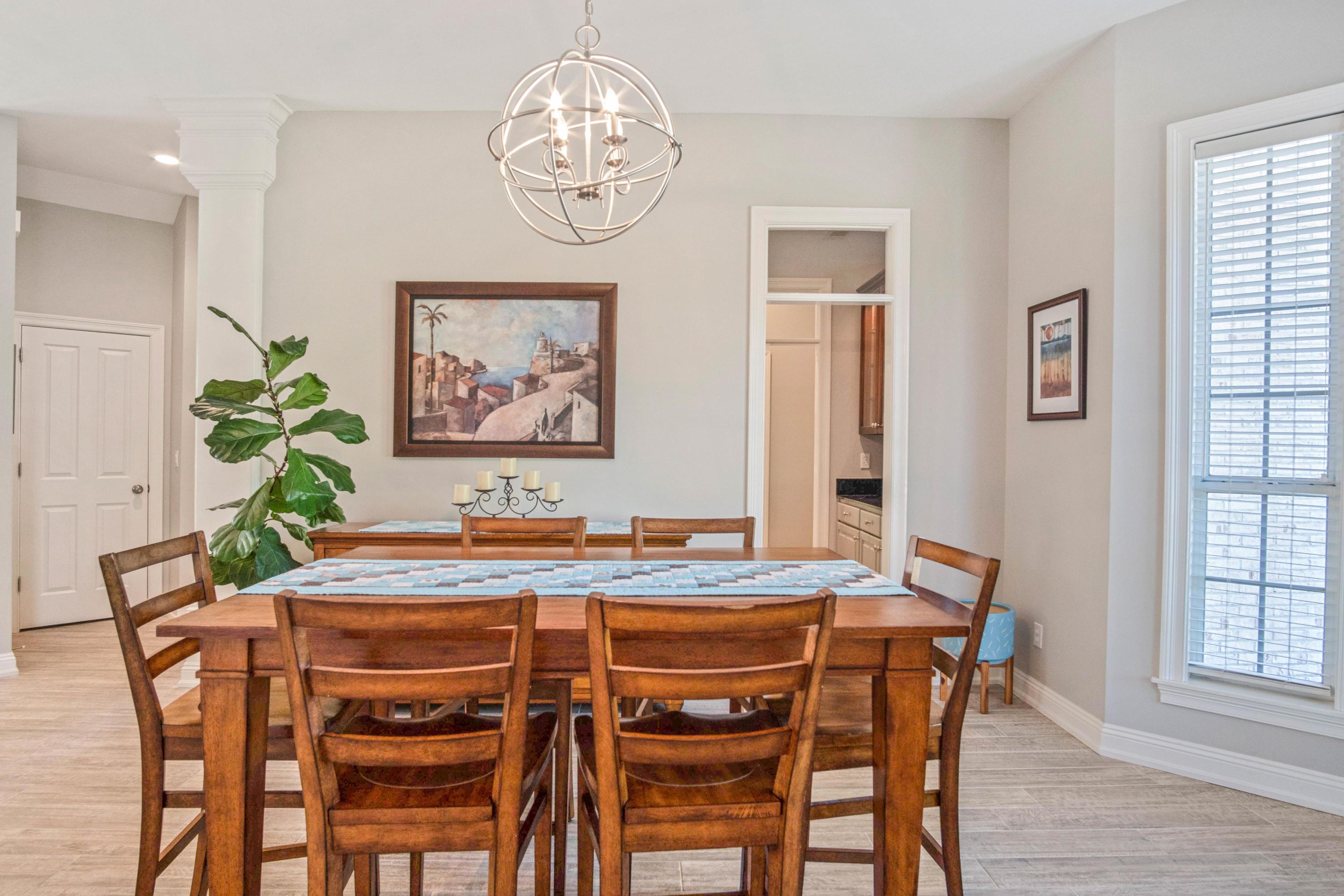 POMPHREY MANOR - Residential