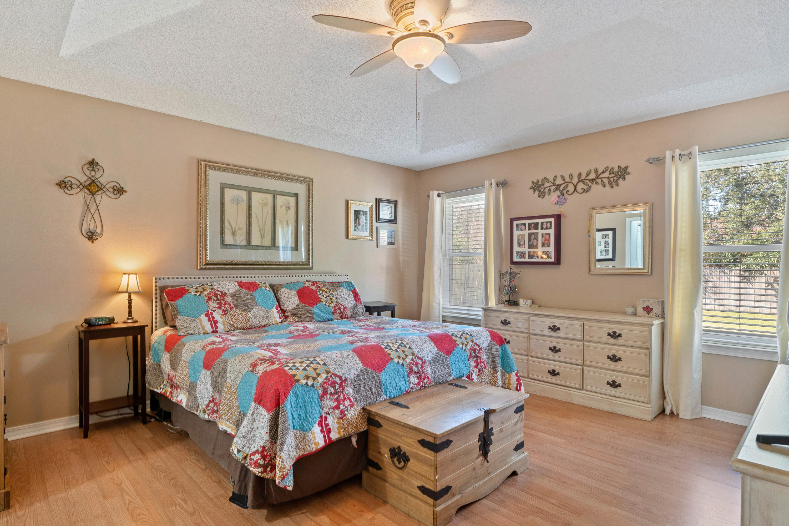 RIVERSIDE LANDING - Residential