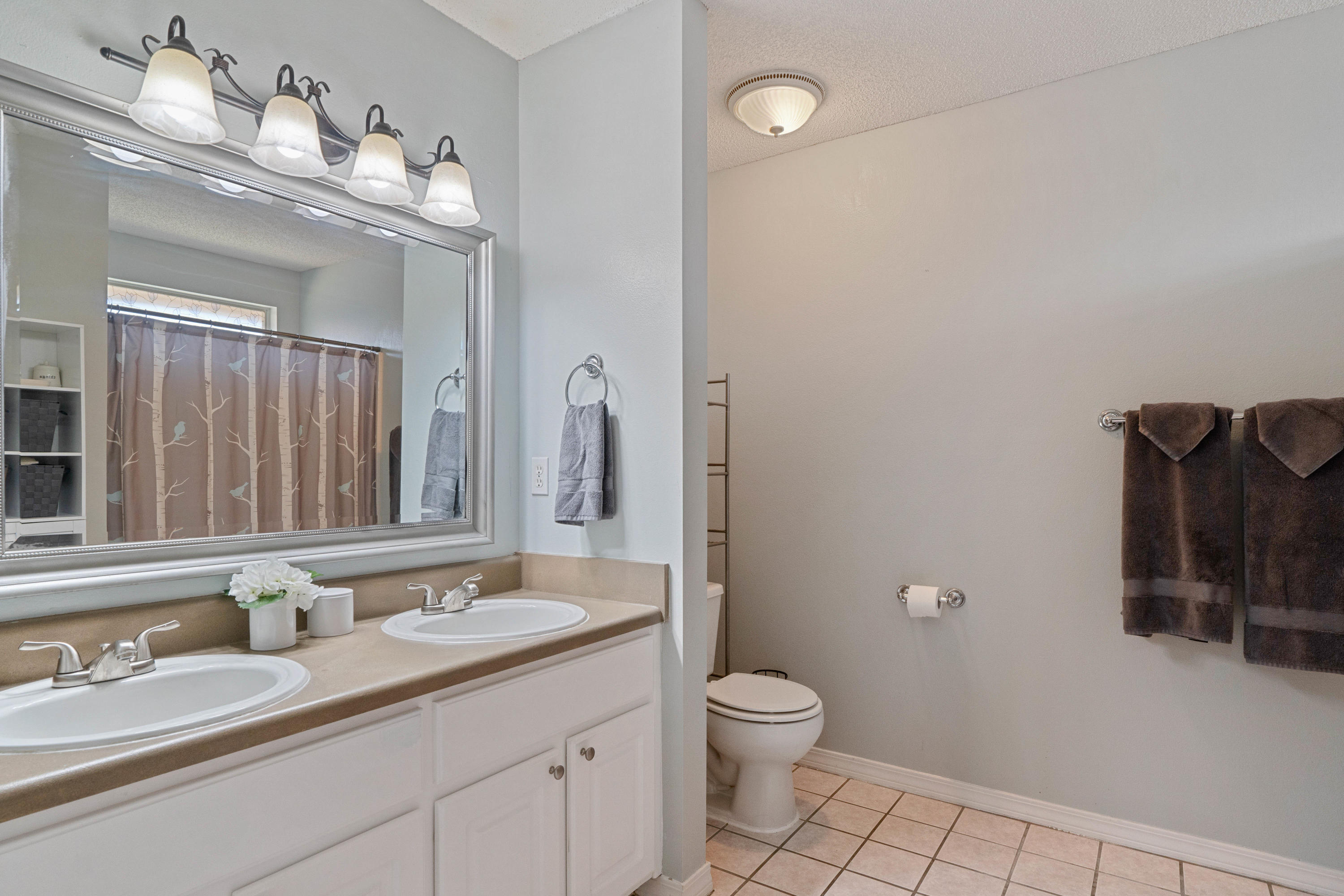 RIVERSIDE LANDING - Residential