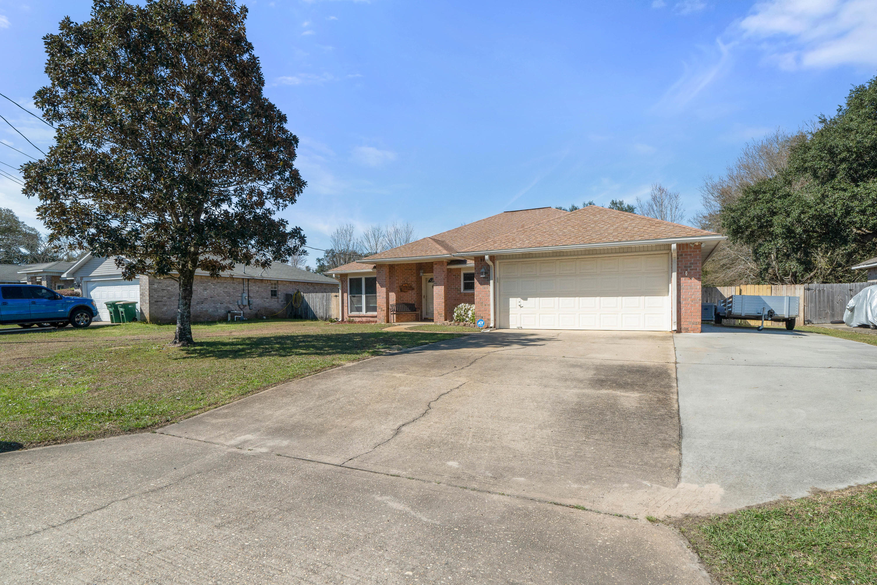 RIVERSIDE LANDING - Residential