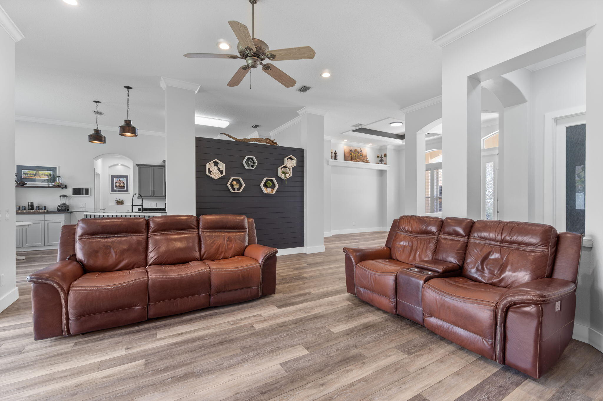 BAYSHORE PLACE PH II - Residential