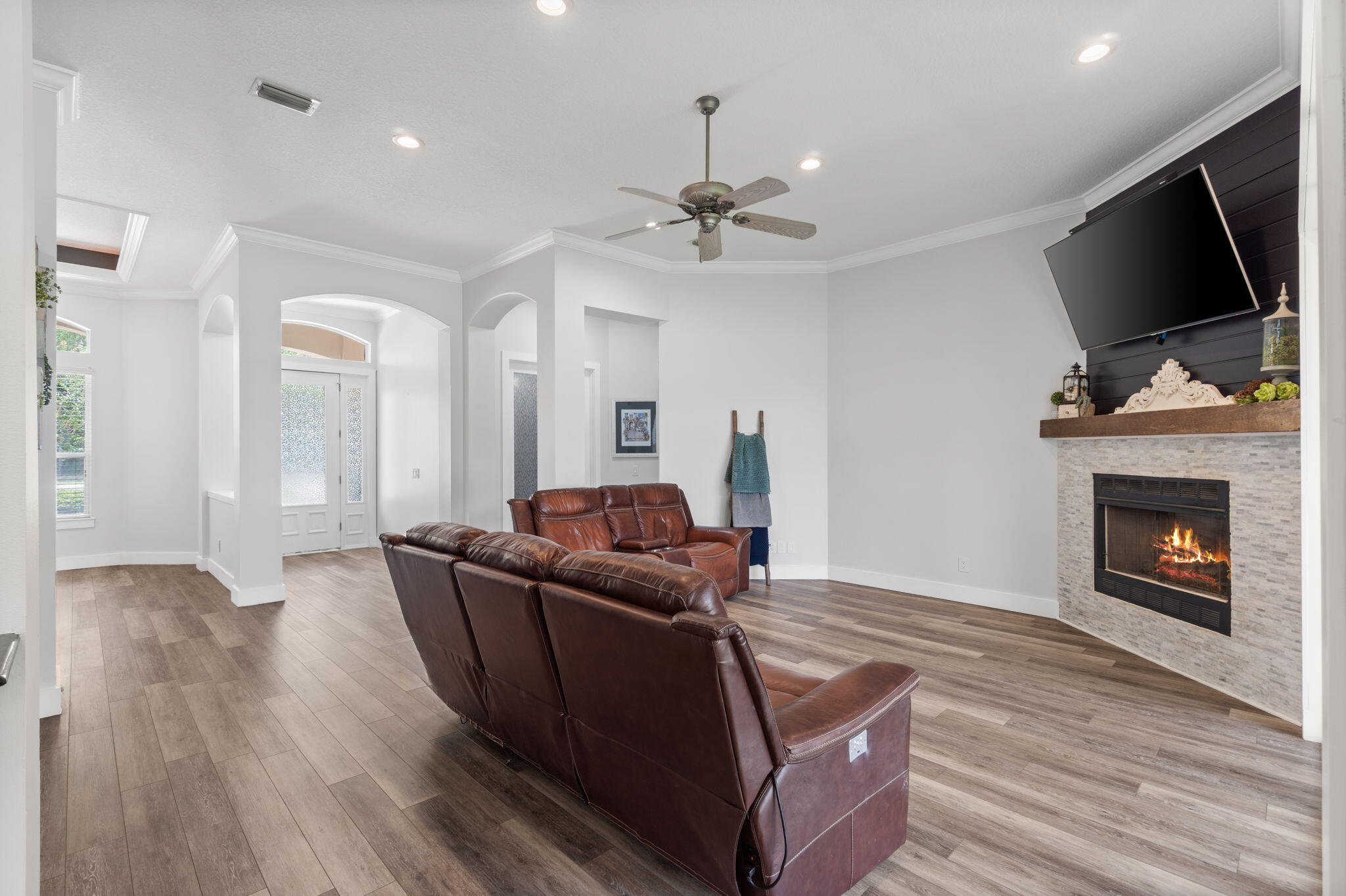 BAYSHORE PLACE PH II - Residential
