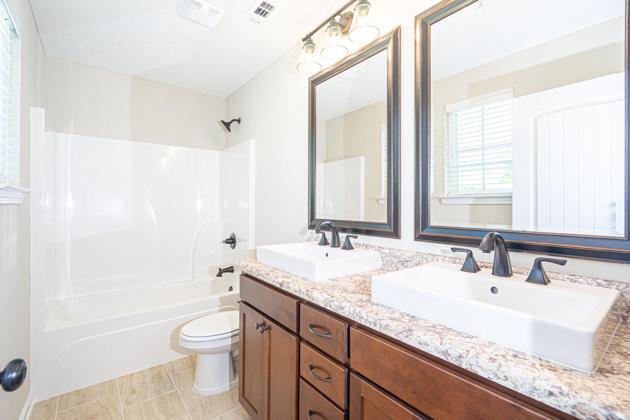 STILLWELL ESTATES - Residential