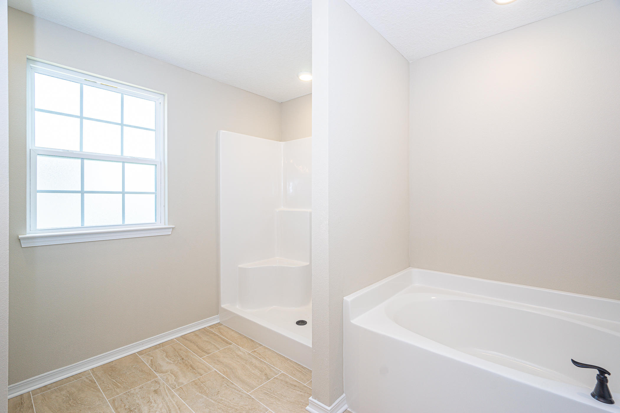 STILLWELL ESTATES - Residential