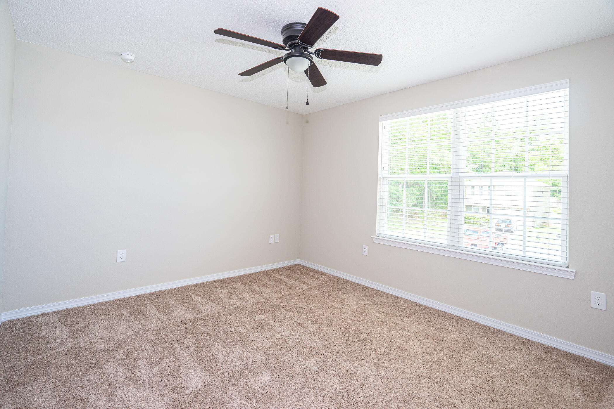 STILLWELL ESTATES - Residential