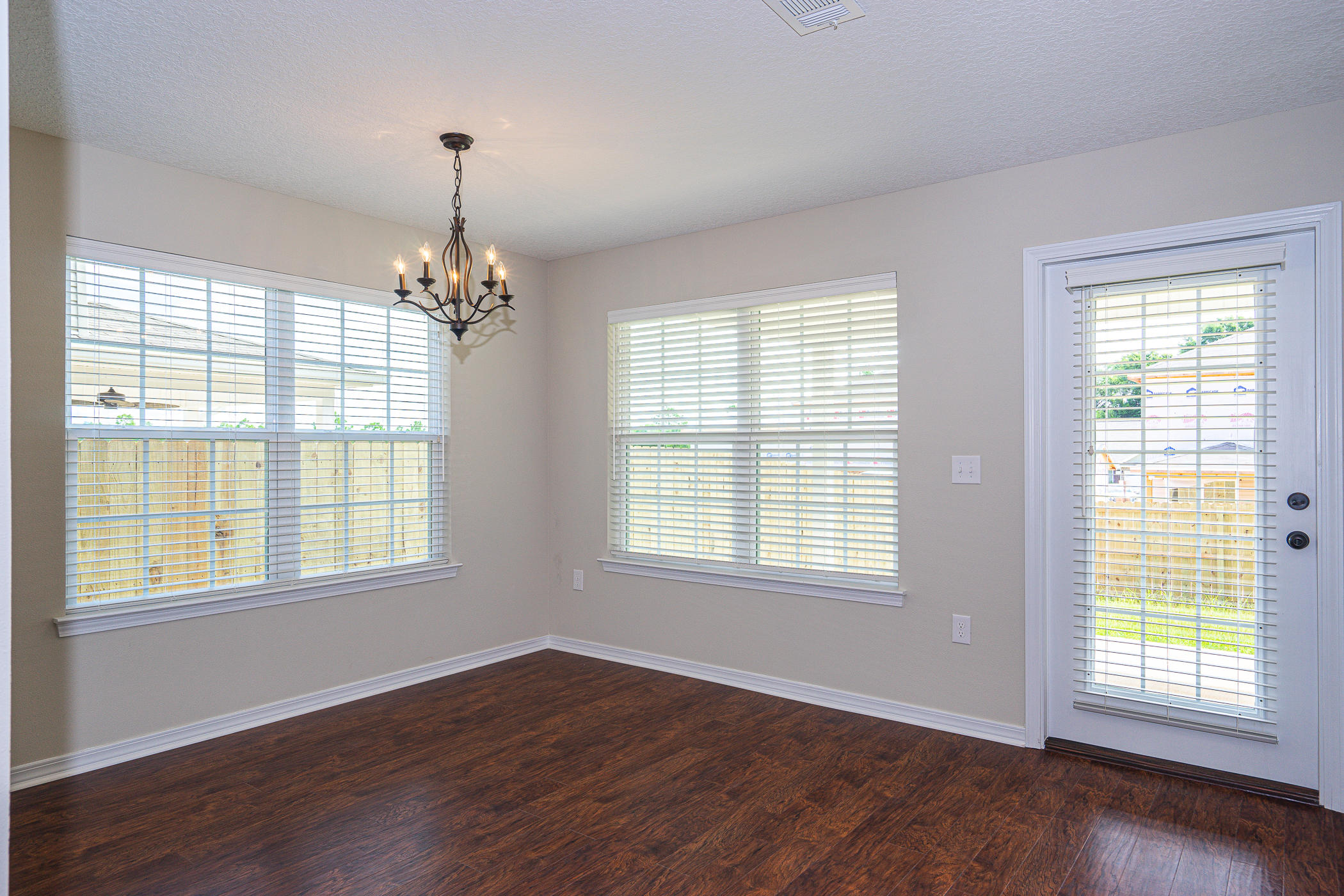 STILLWELL ESTATES - Residential