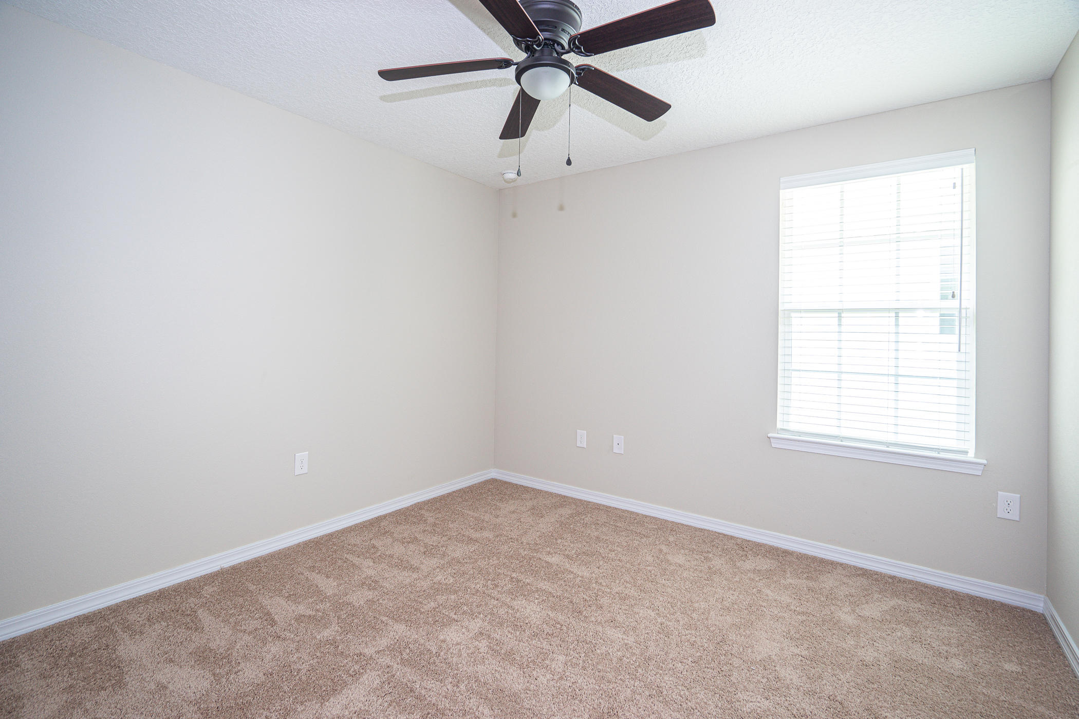 STILLWELL ESTATES - Residential