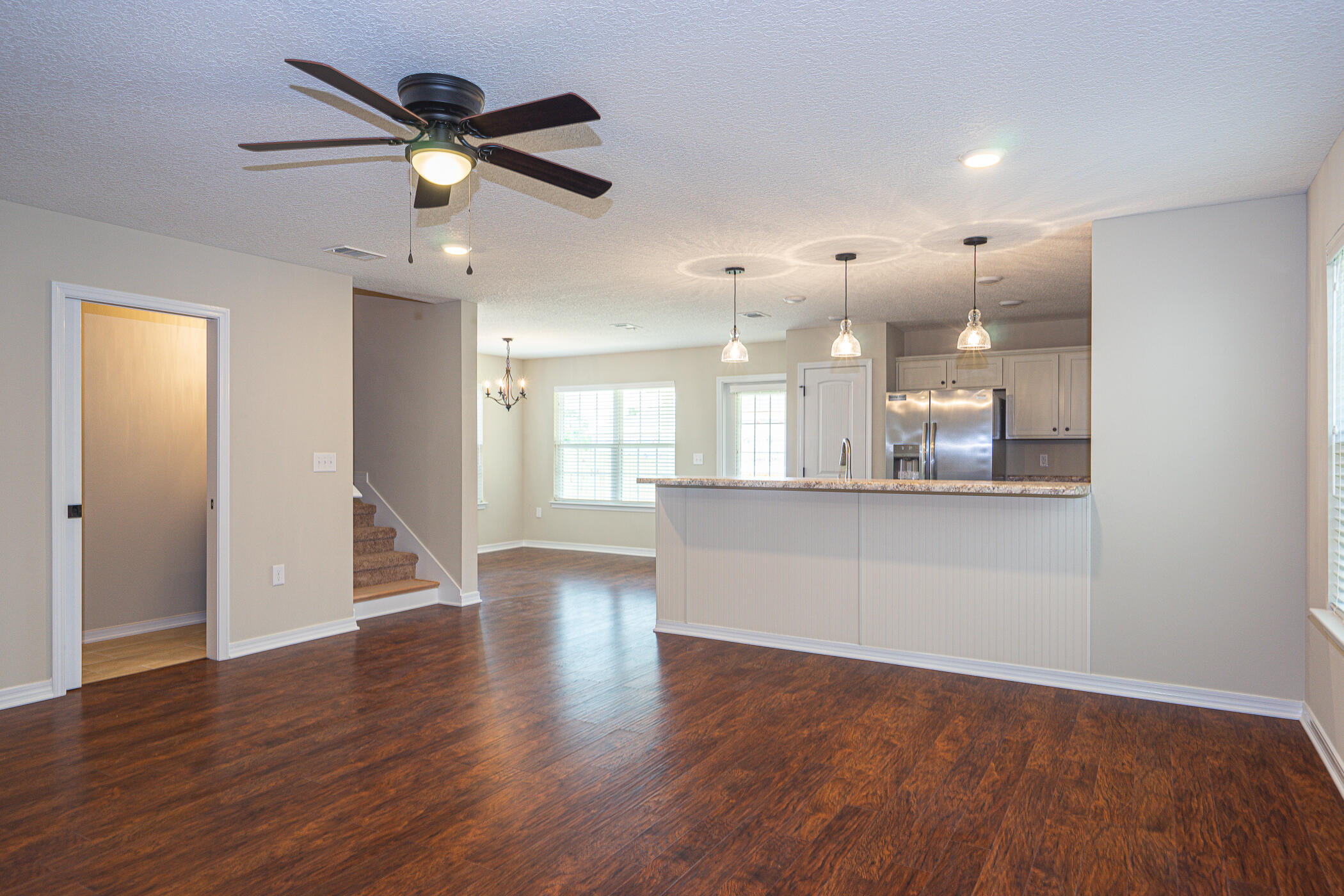 STILLWELL ESTATES - Residential