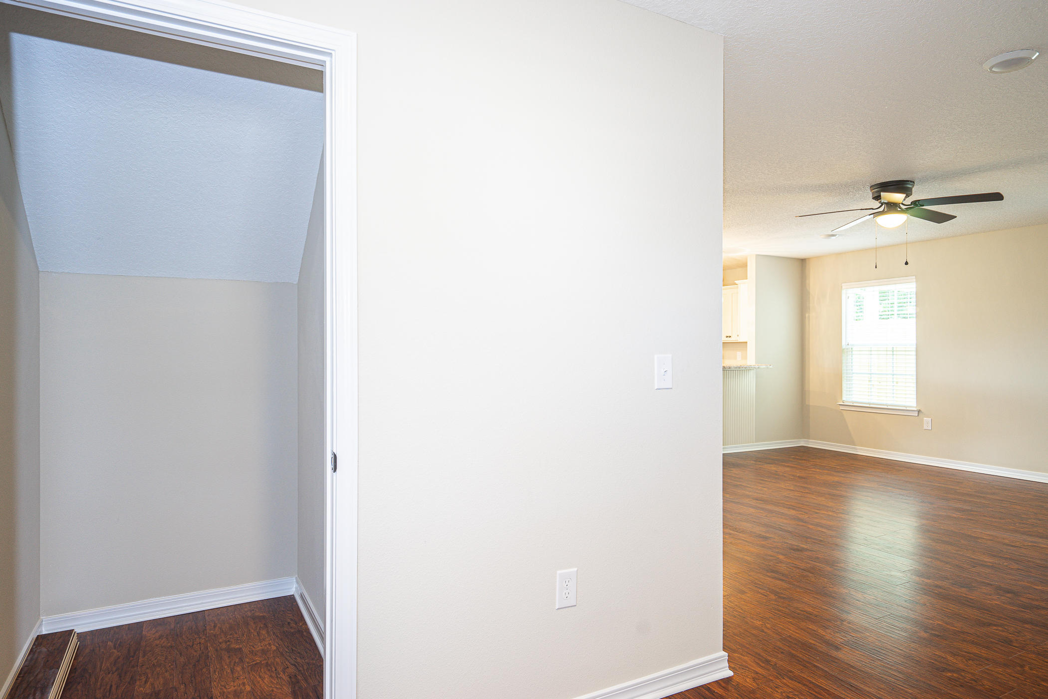 STILLWELL ESTATES - Residential