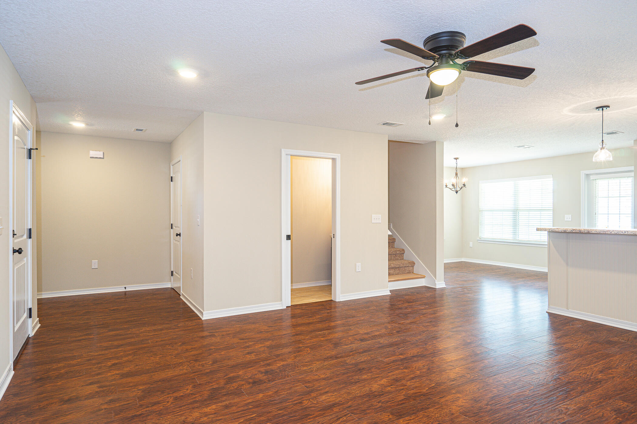 STILLWELL ESTATES - Residential