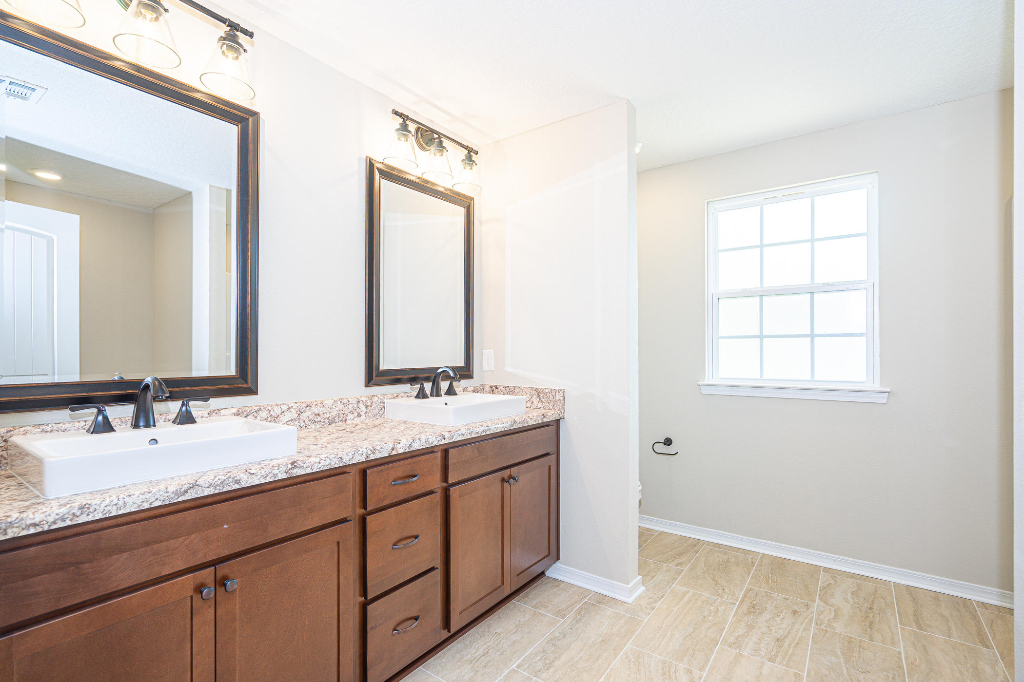 STILLWELL ESTATES - Residential