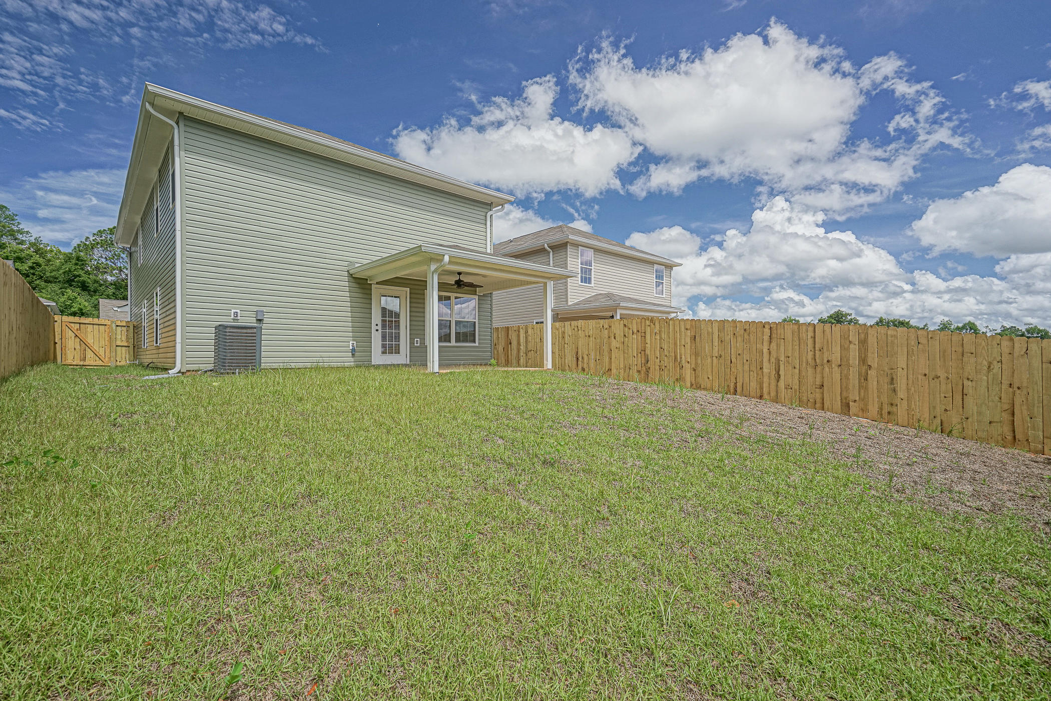 STILLWELL ESTATES - Residential