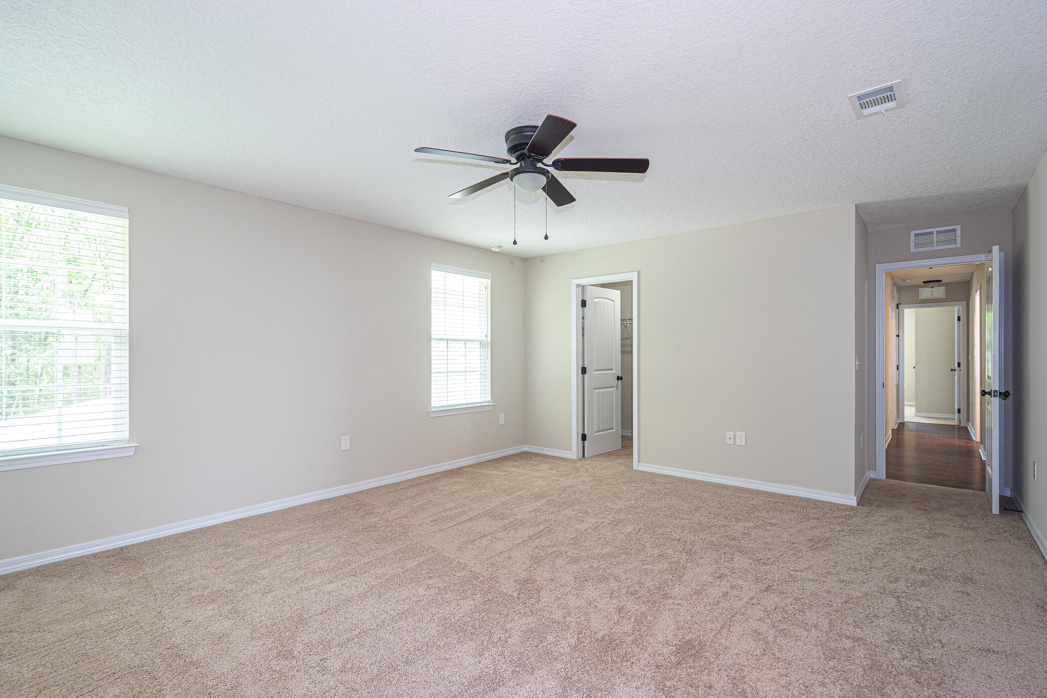 STILLWELL ESTATES - Residential