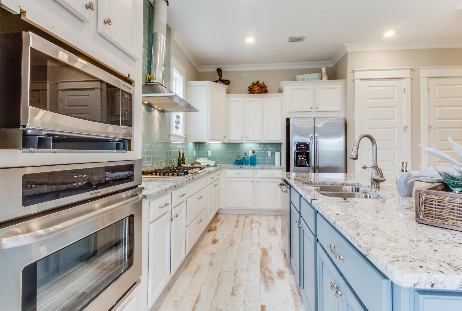 Prominence 30a - Residential