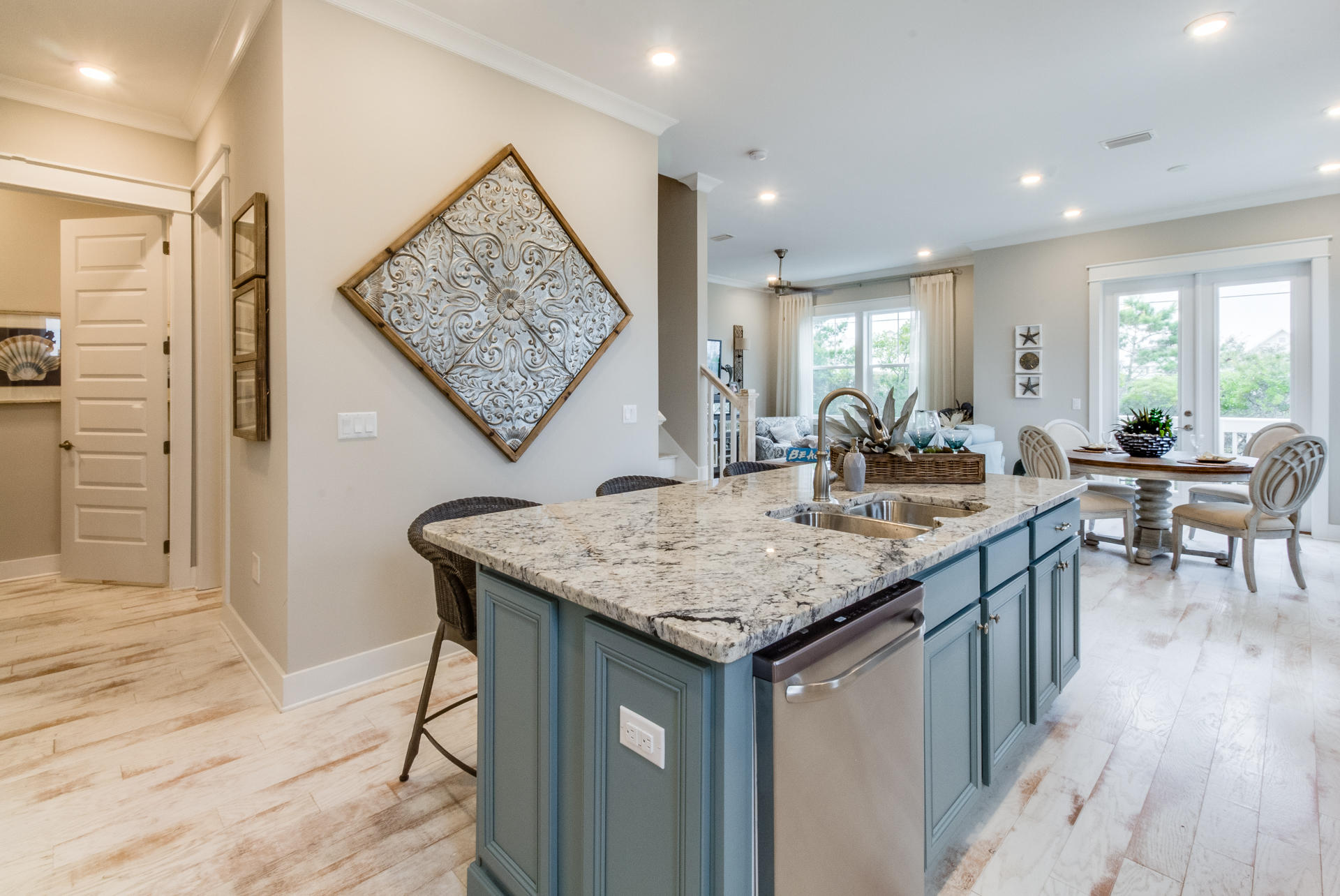 Prominence 30a - Residential