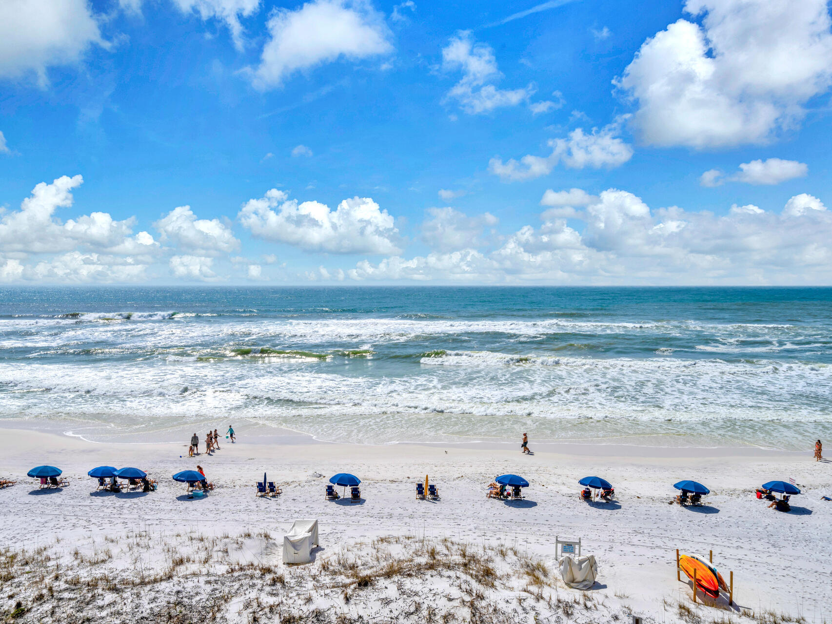 BEACH HOUSE CONDO PH 2 - Residential