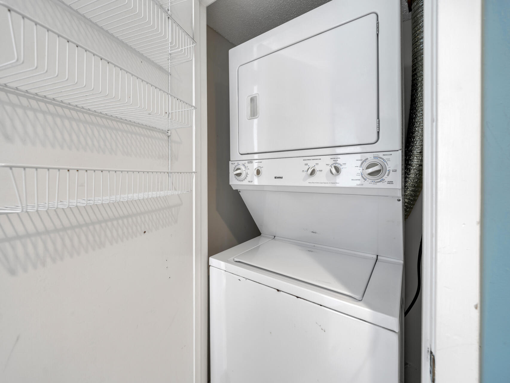 BEACH HOUSE CONDO PH 2 - Residential