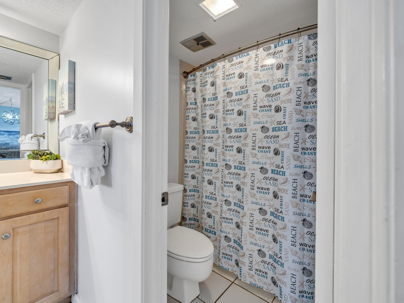 BEACH HOUSE CONDO PH 2 - Residential