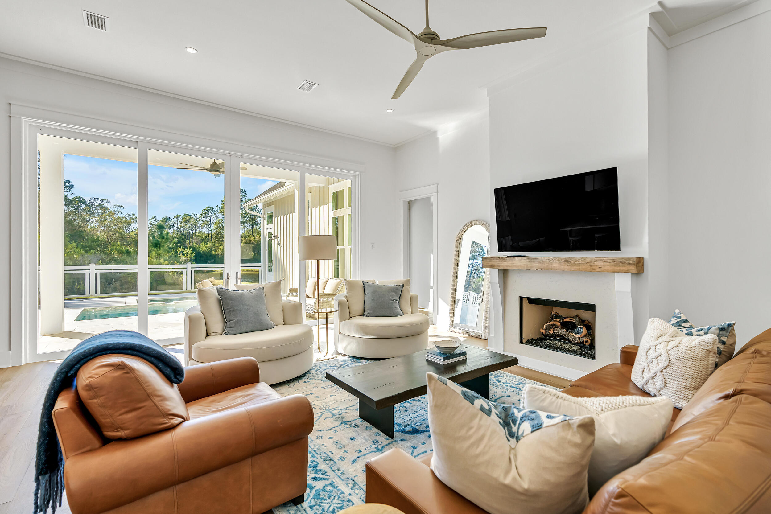 WATERSOUND ORIGINS - Residential
