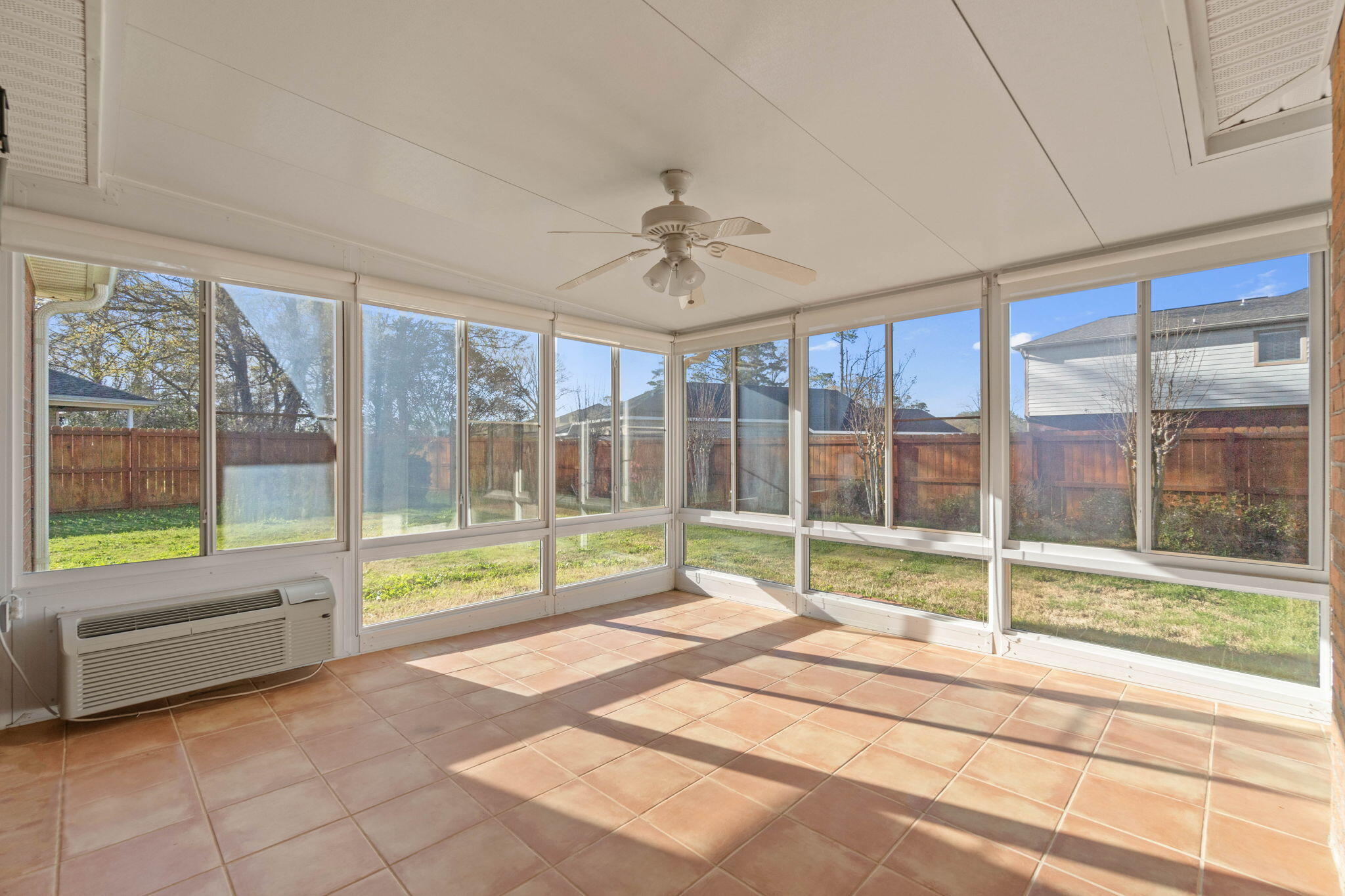 BROOKE ESTATES PH I - Residential Lease