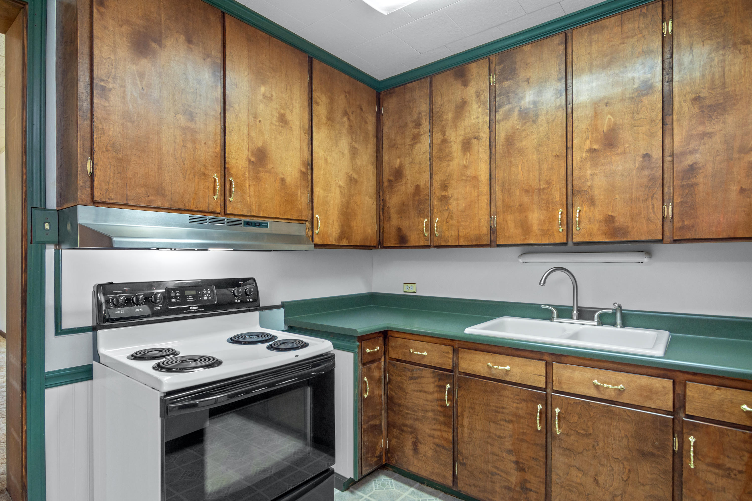 CRESTVIEW - Residential
