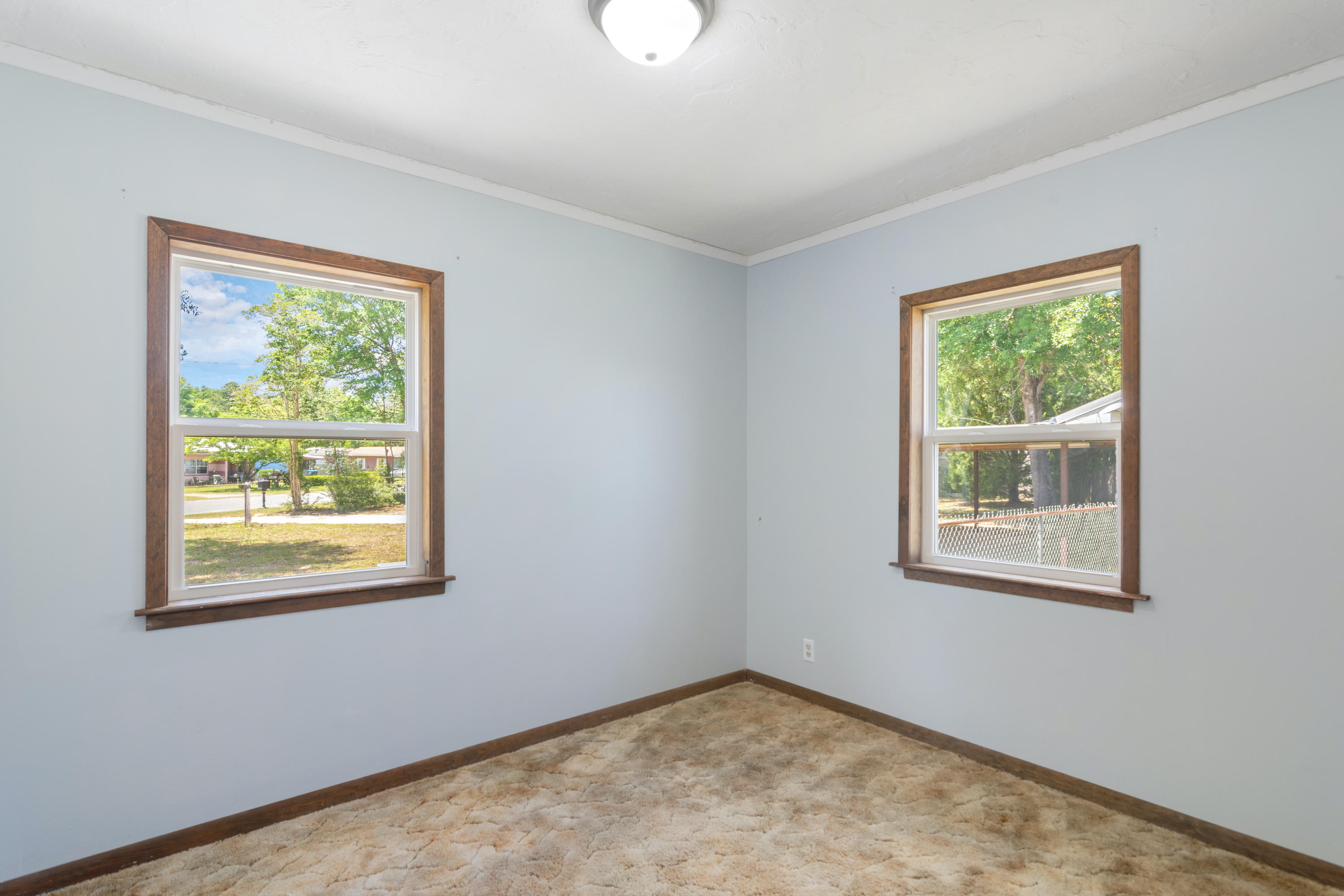 CRESTVIEW - Residential