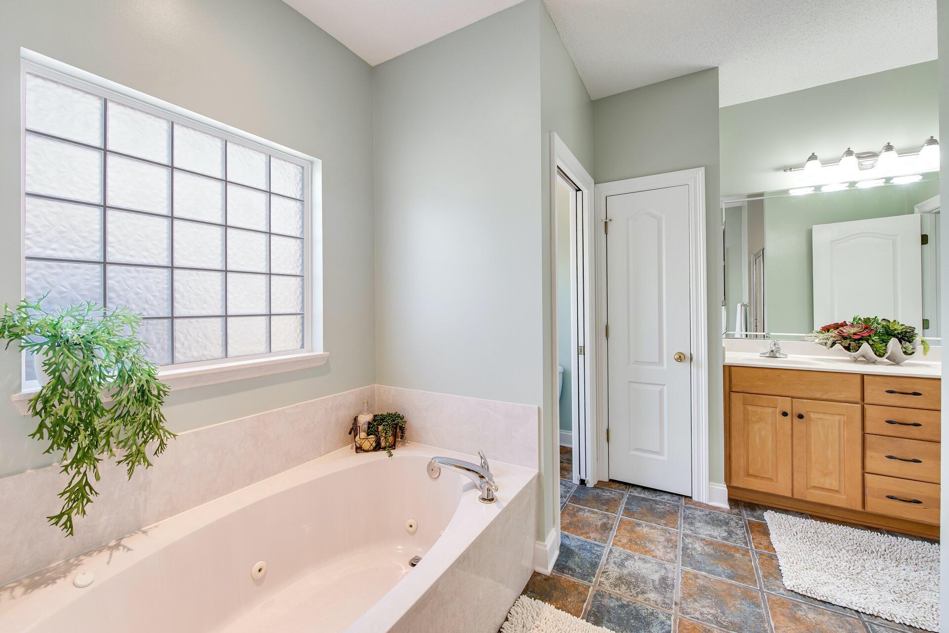 MAGNOLIA PLANTATION AT BLUEWATER BAY - Residential Lease