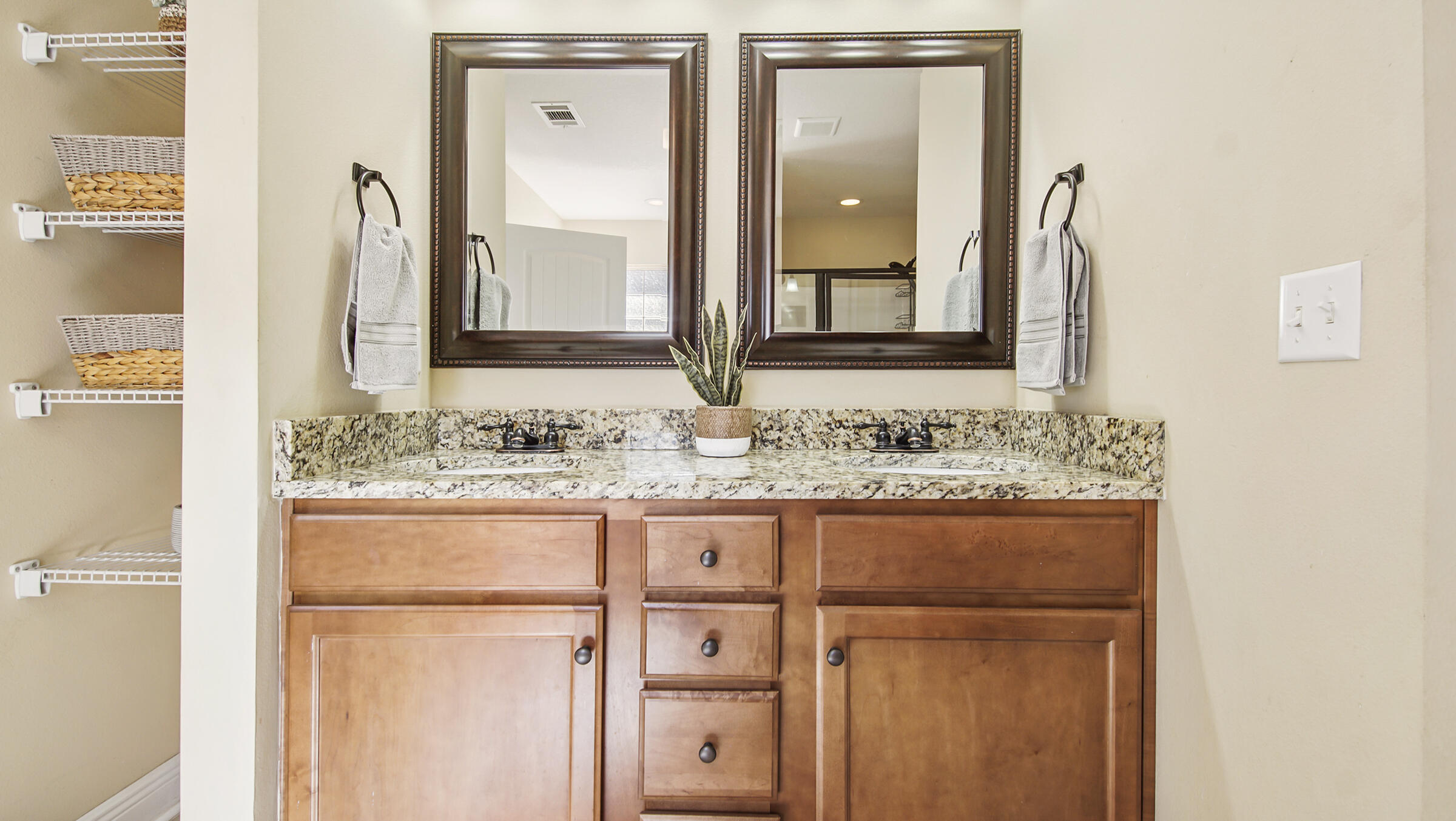 PLANTATION OAKS S/D - Residential