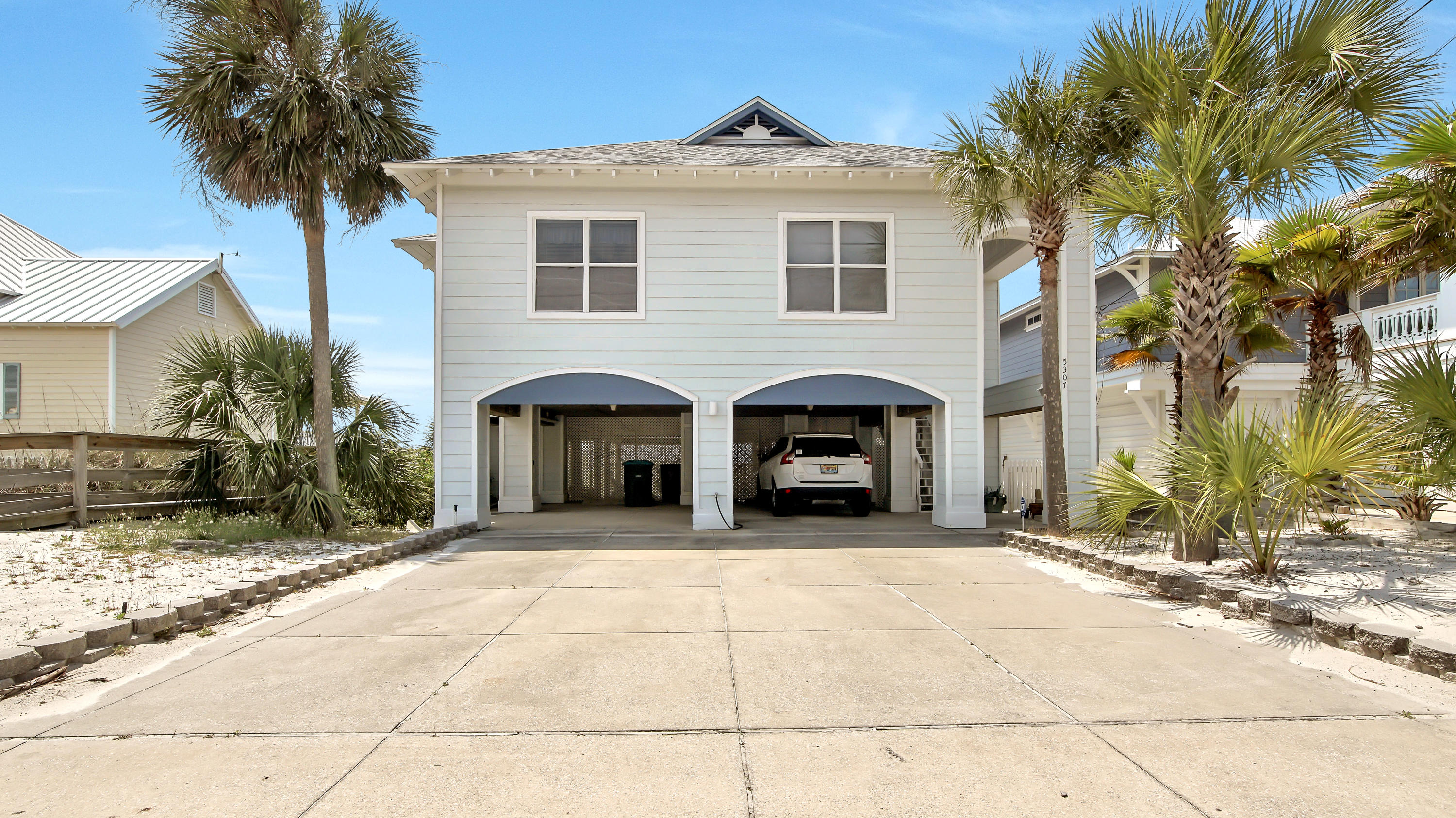 Grand Lagoon Beach - Residential