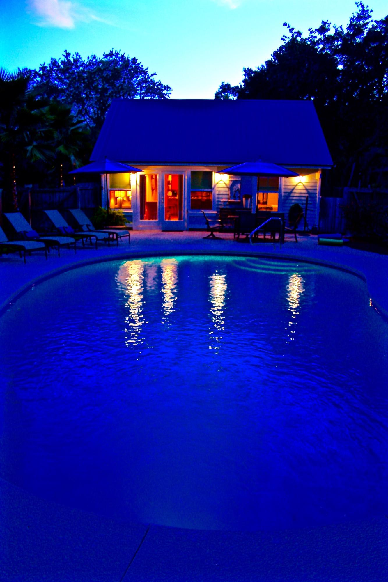 SEAGROVE SHORES 4TH ADD - Residential