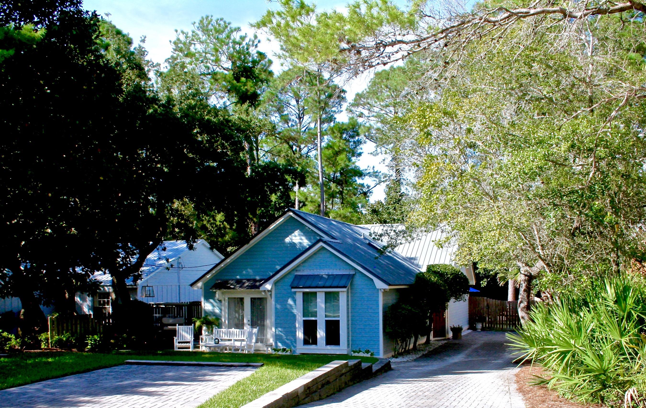 SEAGROVE SHORES 4TH ADD - Residential