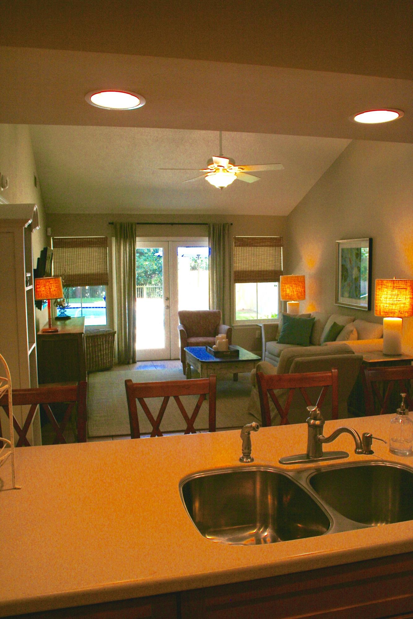 SEAGROVE SHORES 4TH ADD - Residential