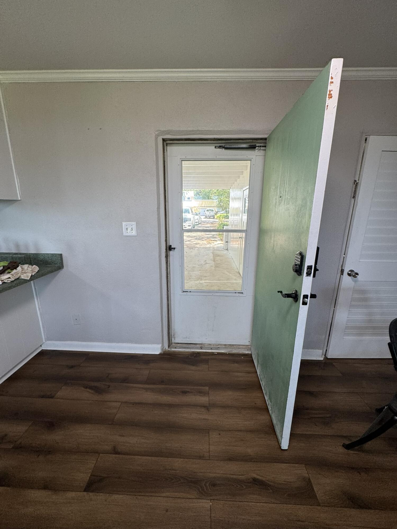 TWIN OAKS - Residential Lease