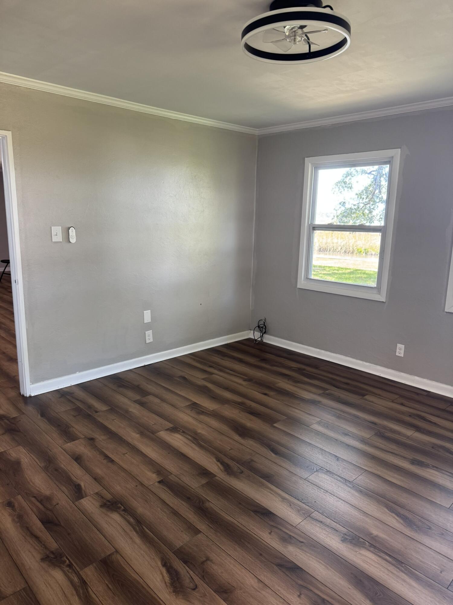 TWIN OAKS - Residential Lease