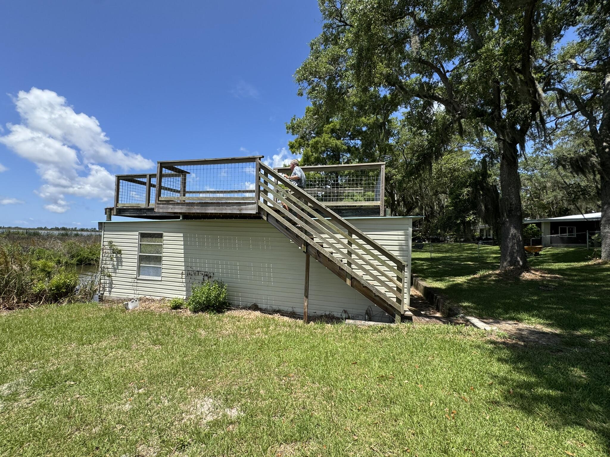 TWIN OAKS - Residential Lease