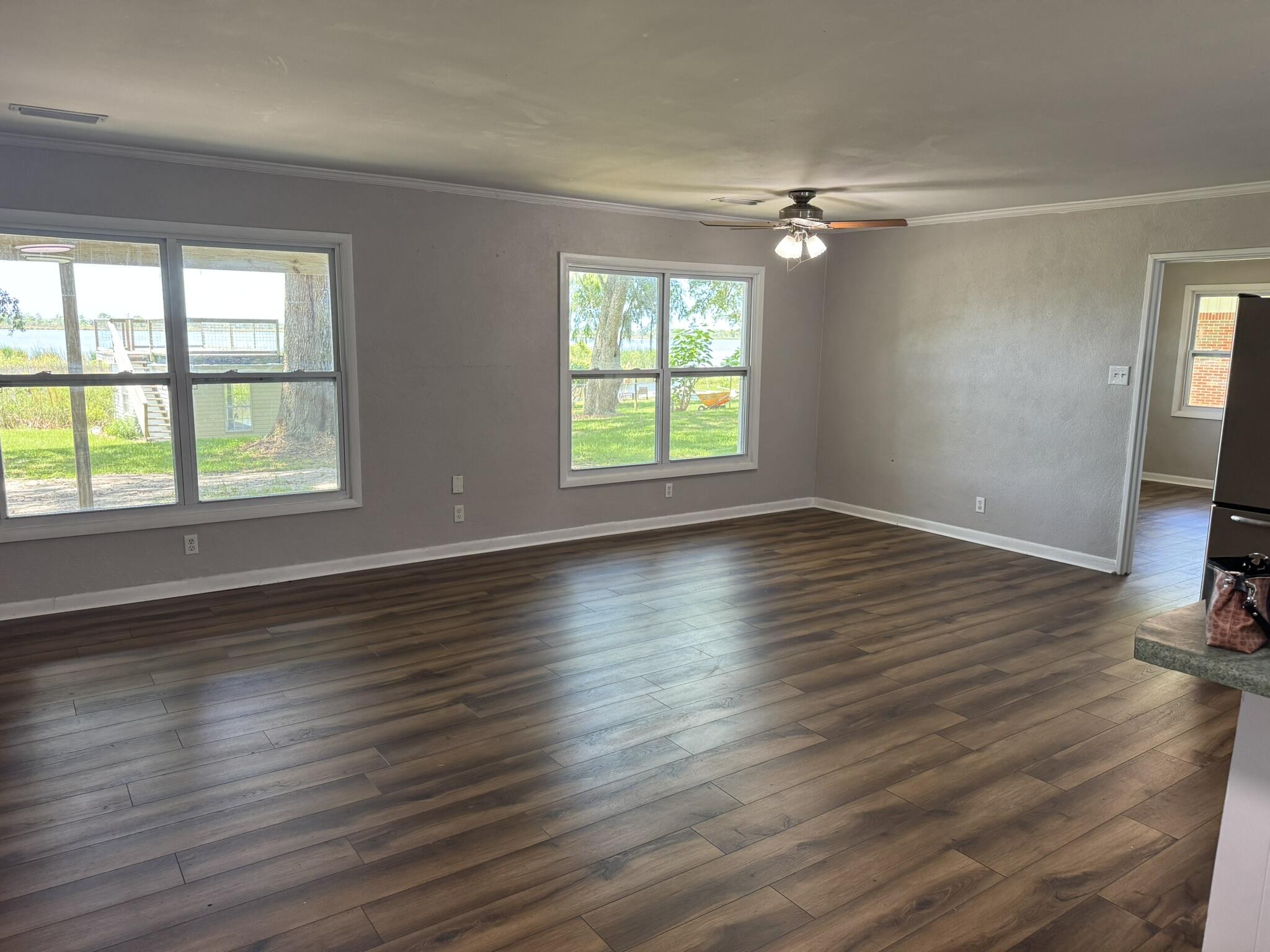 TWIN OAKS - Residential Lease