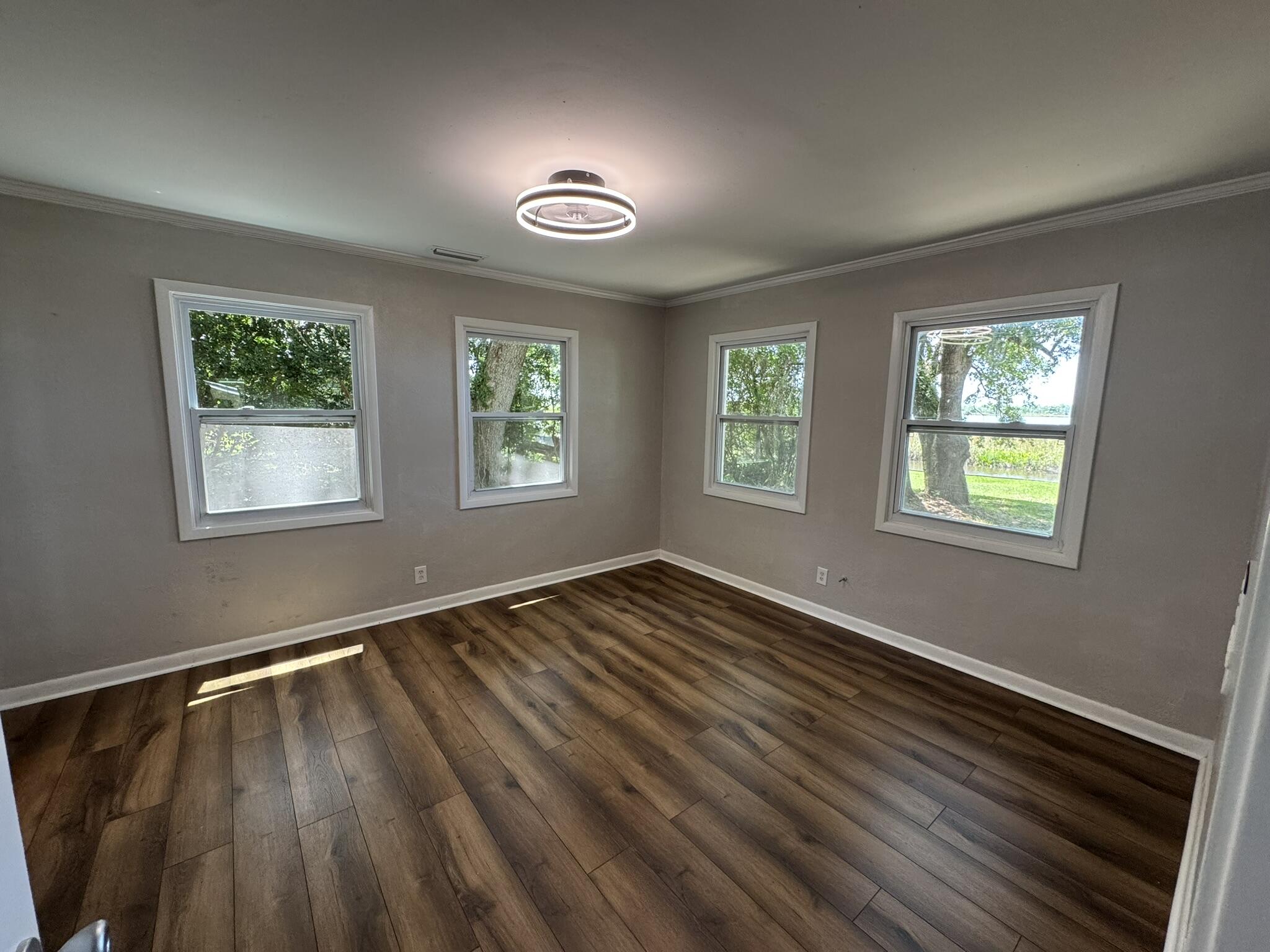 TWIN OAKS - Residential Lease