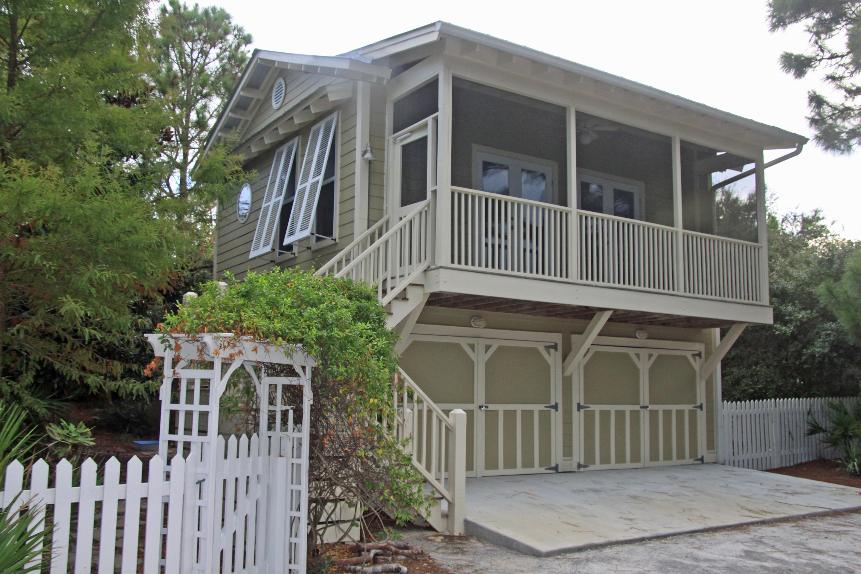 GROVE BY THE SEA 1ST ADDN - Residential