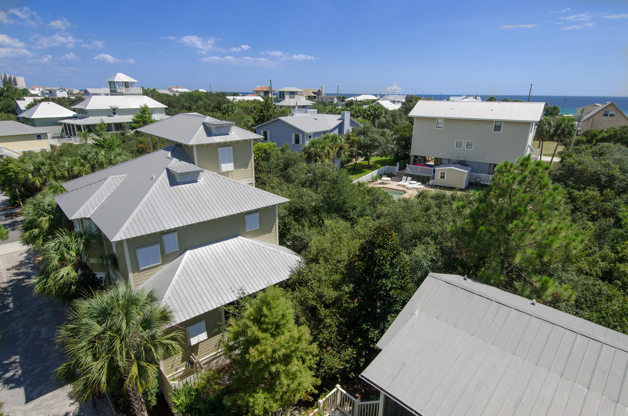 GROVE BY THE SEA 1ST ADDN - Residential