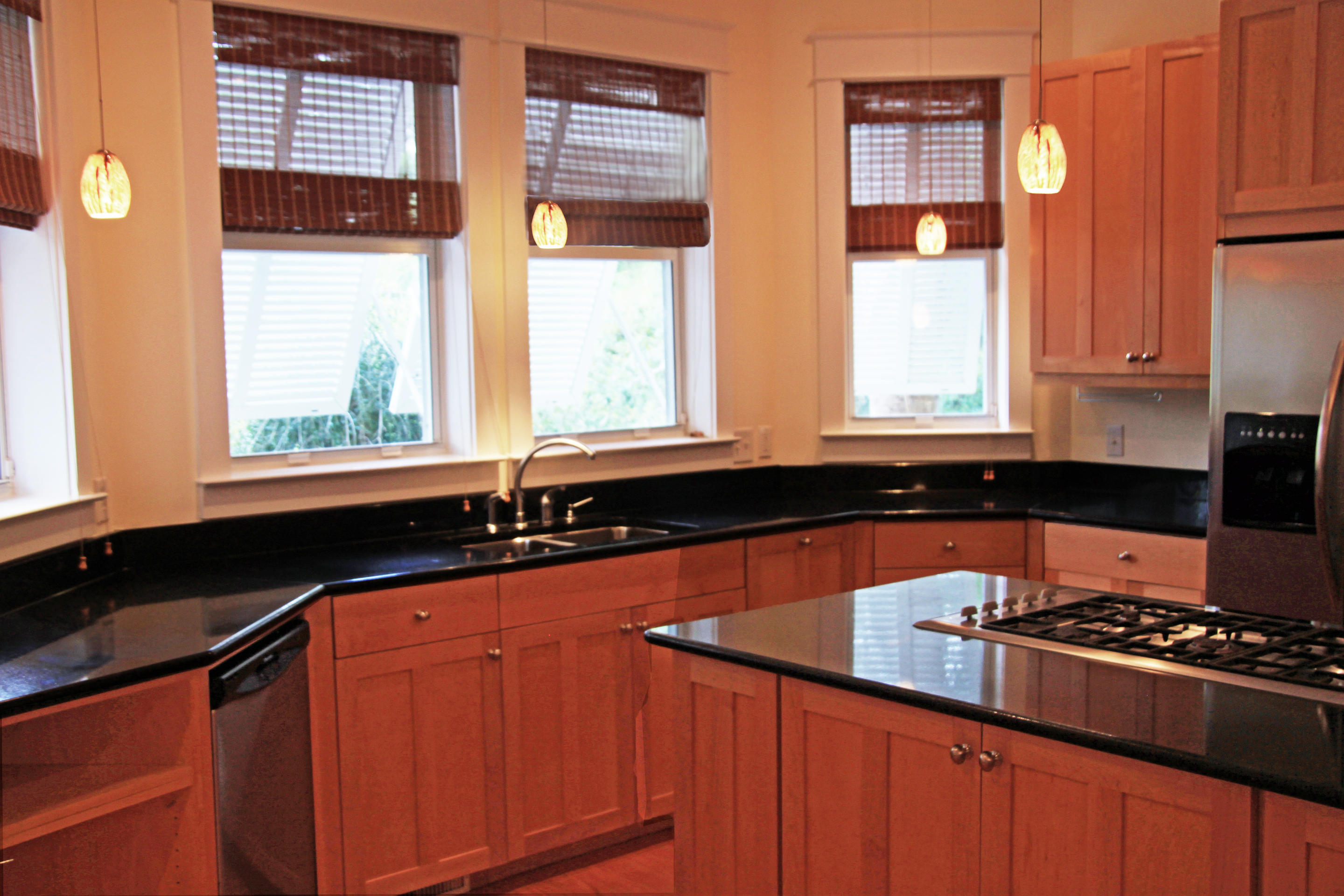 GROVE BY THE SEA 1ST ADDN - Residential