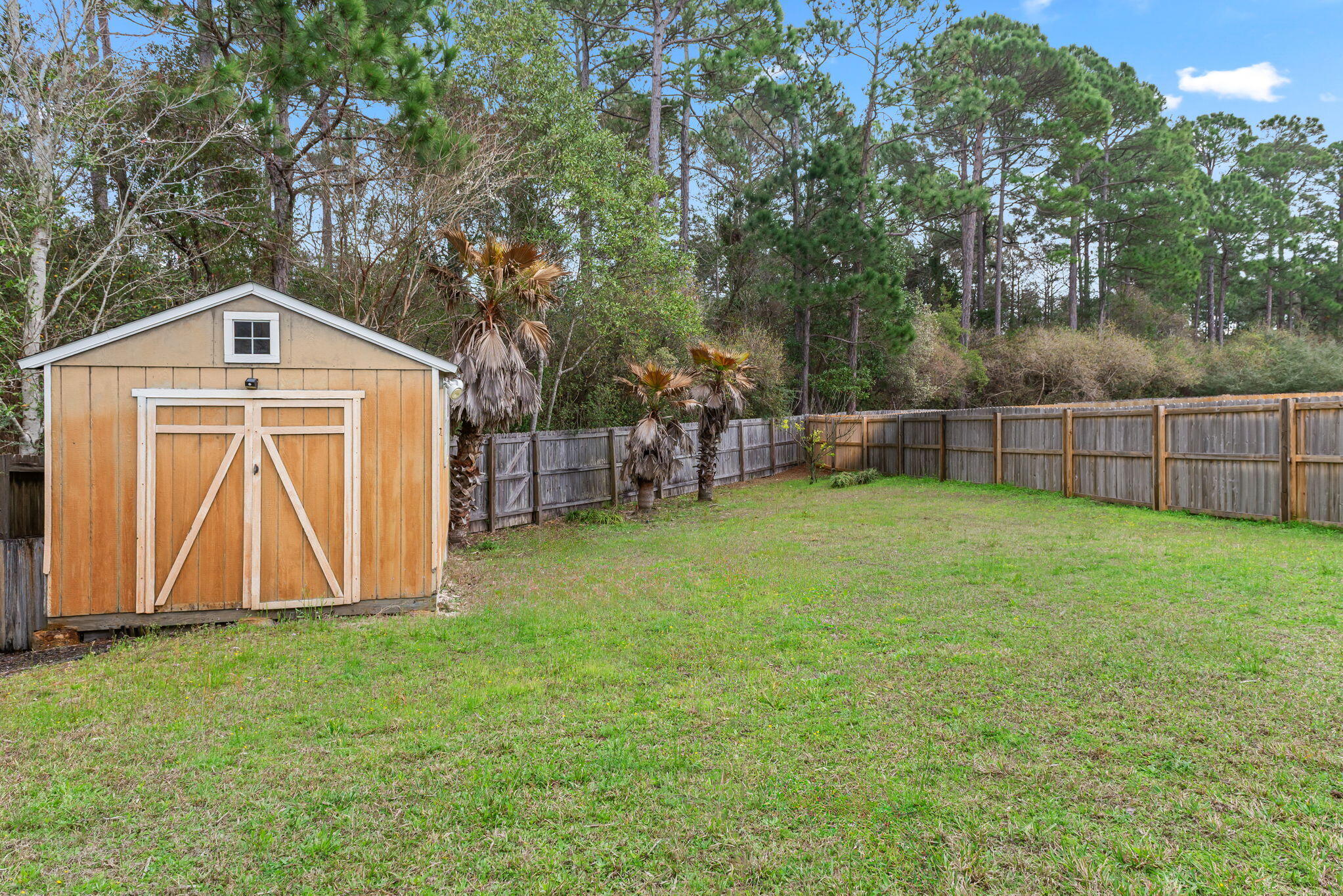 COTTAGES AT EAST RIVER - Residential