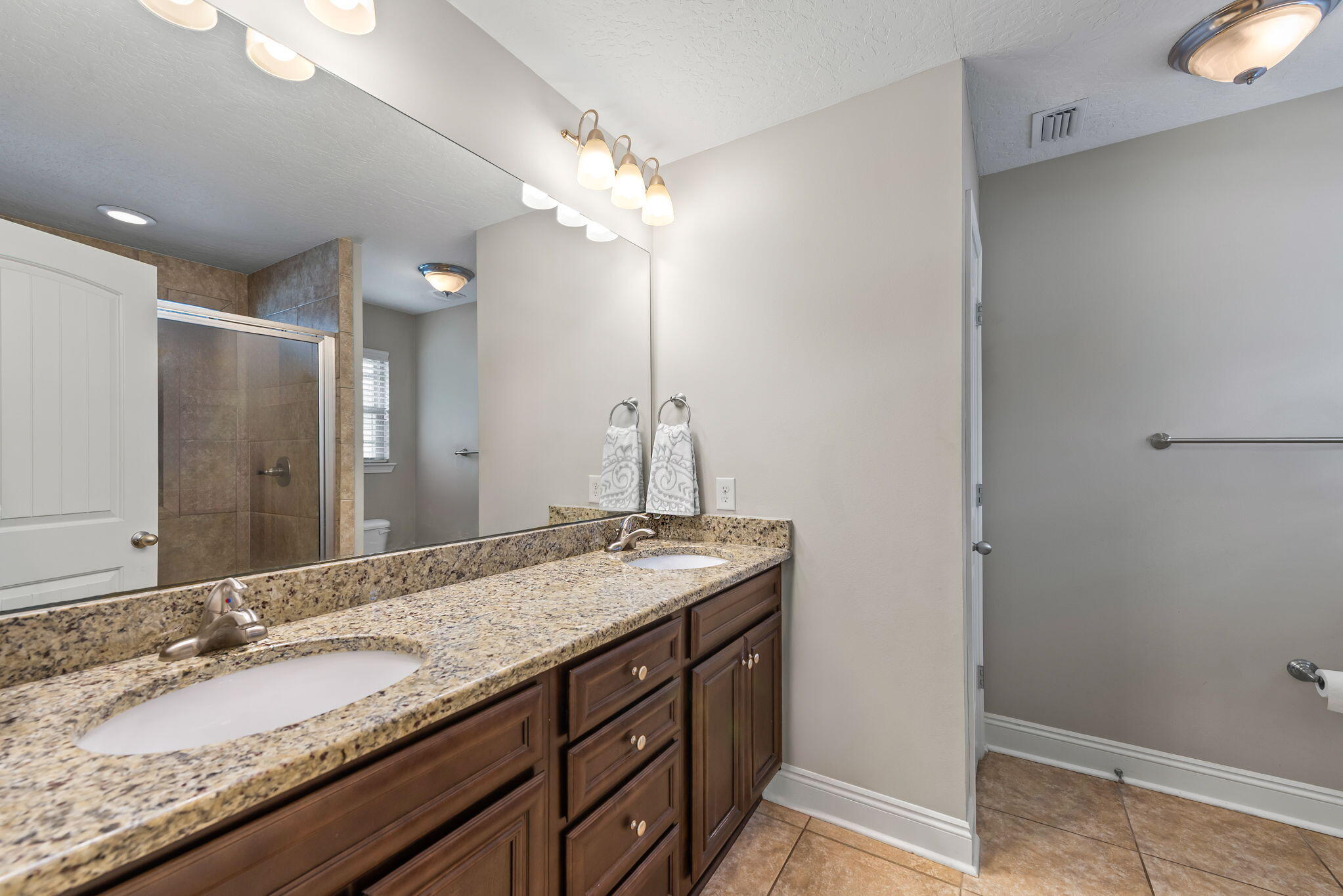 COTTAGES AT EAST RIVER - Residential