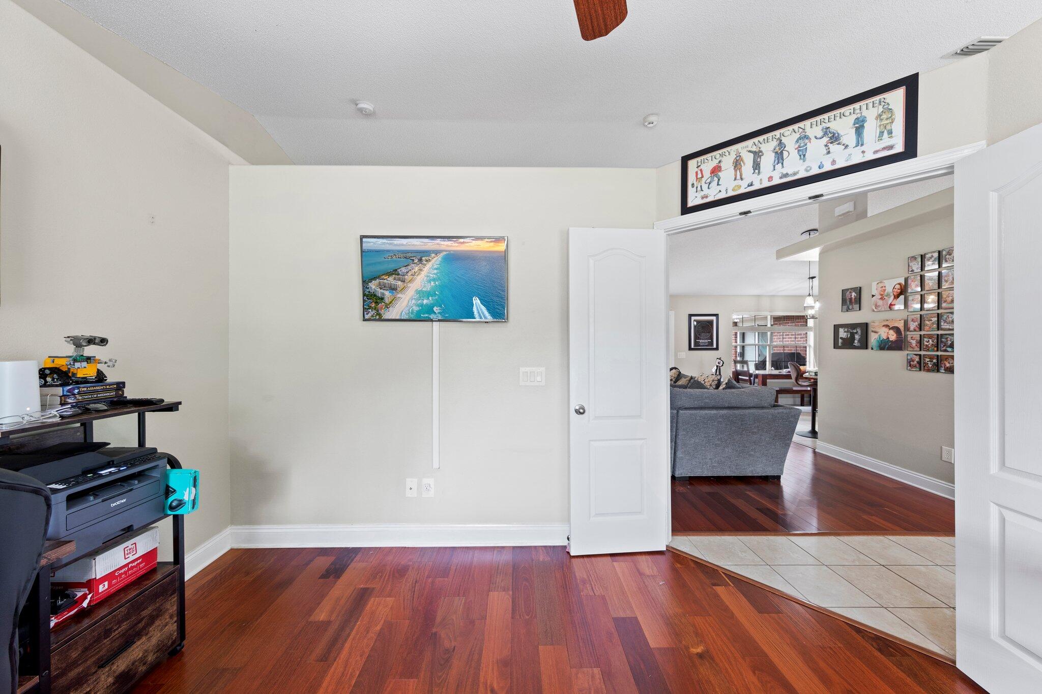 NAVARRE S/D 2ND ADDN - Residential