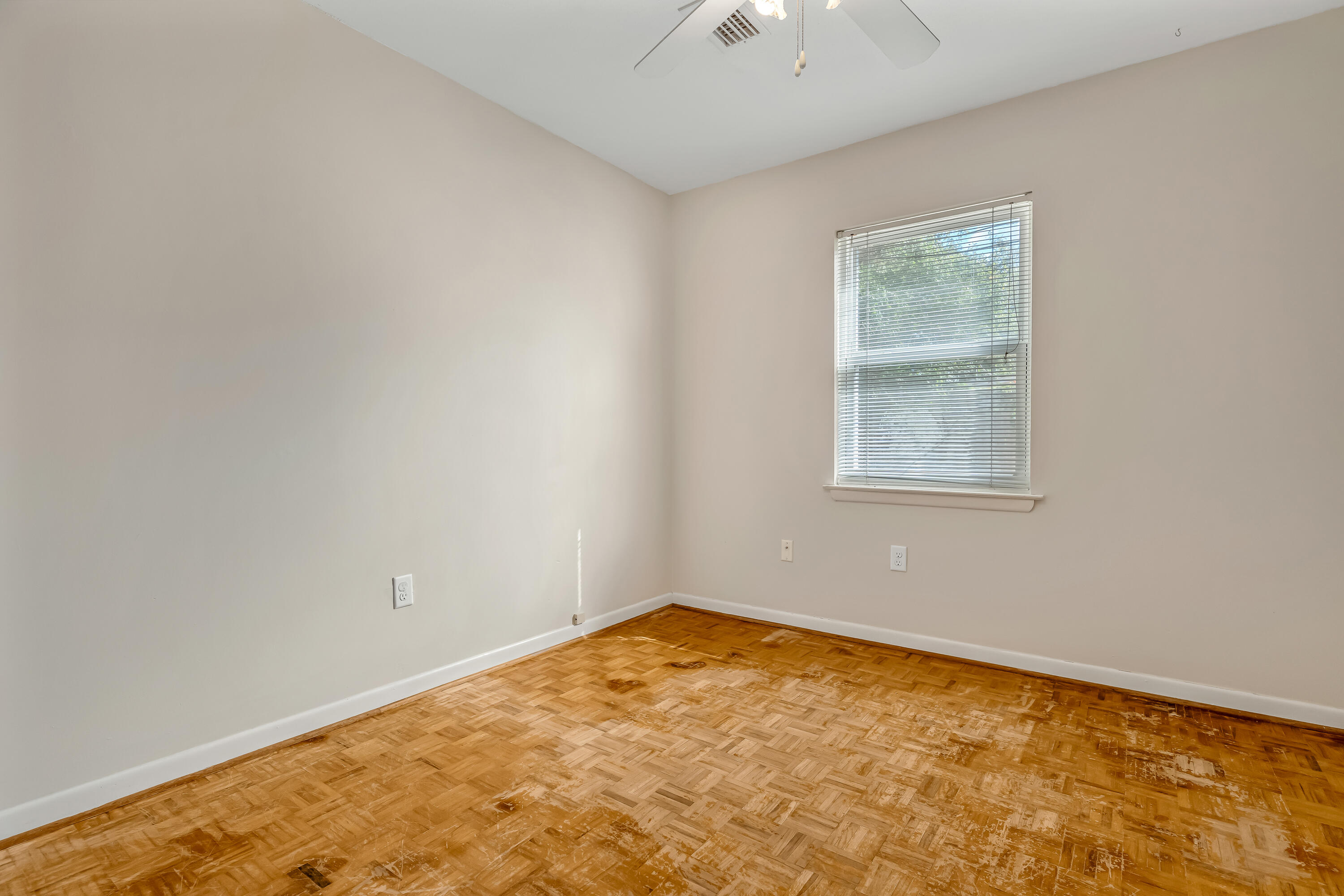 BAYOU POQUITO - Residential